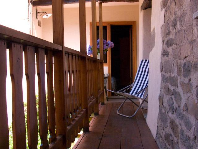 Appartamenti Vacanze E Camere Roccetta Fiorita Pettenasco Exterior photo
