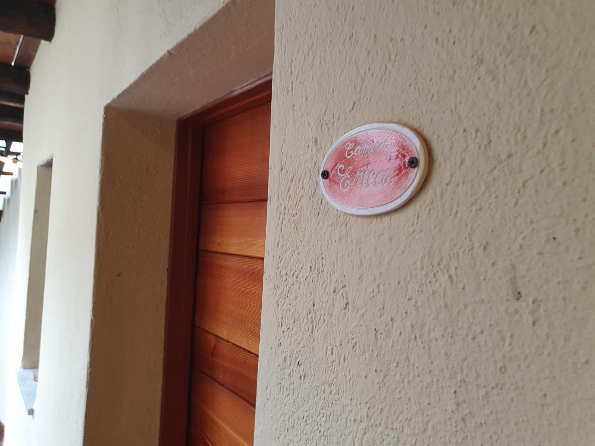 Appartamenti Vacanze E Camere Roccetta Fiorita Pettenasco Room photo